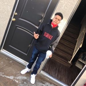 Meet your Posher, Ronald